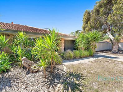 11B Rhyl Pl, Langford WA 6147
