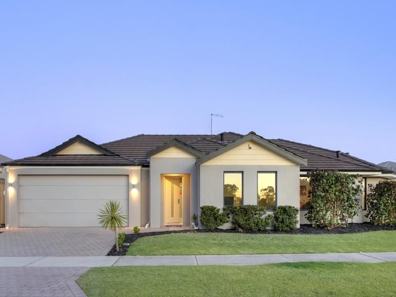 34 Sacramento Parade, Hocking WA 6065
