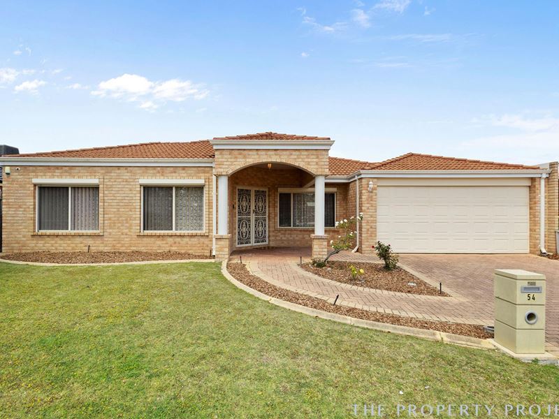 54 Woodhouse Circuit, Canning Vale WA 6155