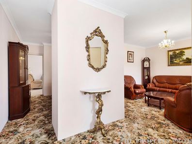 54 Woodhouse Circuit, Canning Vale WA 6155