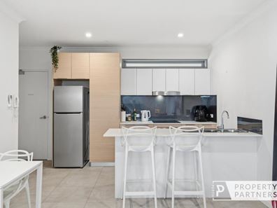 2/46 Filburn Street, Scarborough WA 6019