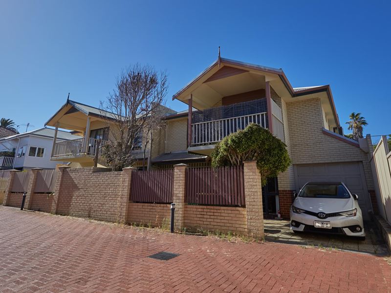4/5 Carey Street, Bunbury WA 6230