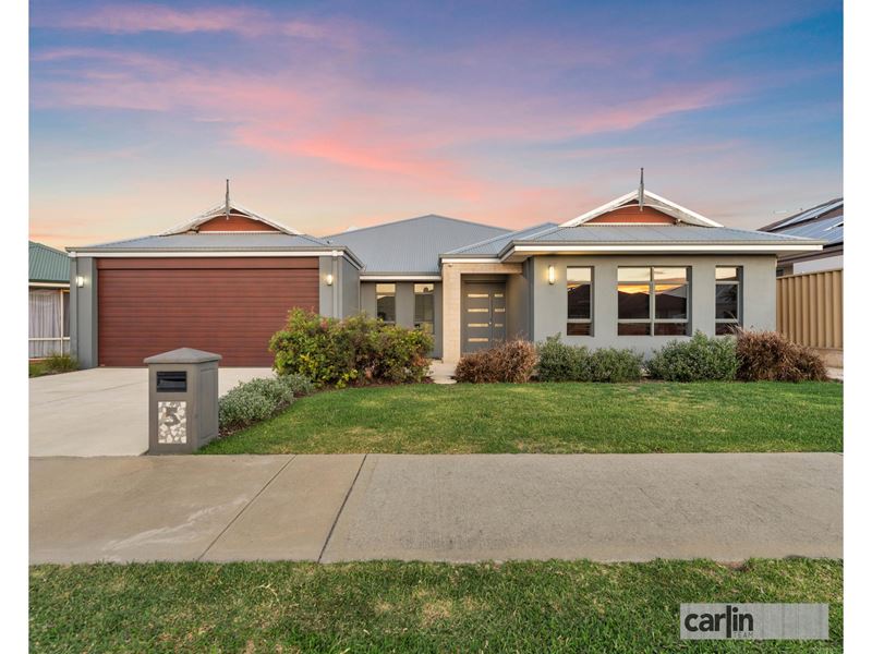 5 Blossom Chase, Aubin Grove
