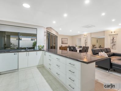 5 Blossom Chase, Aubin Grove WA 6164