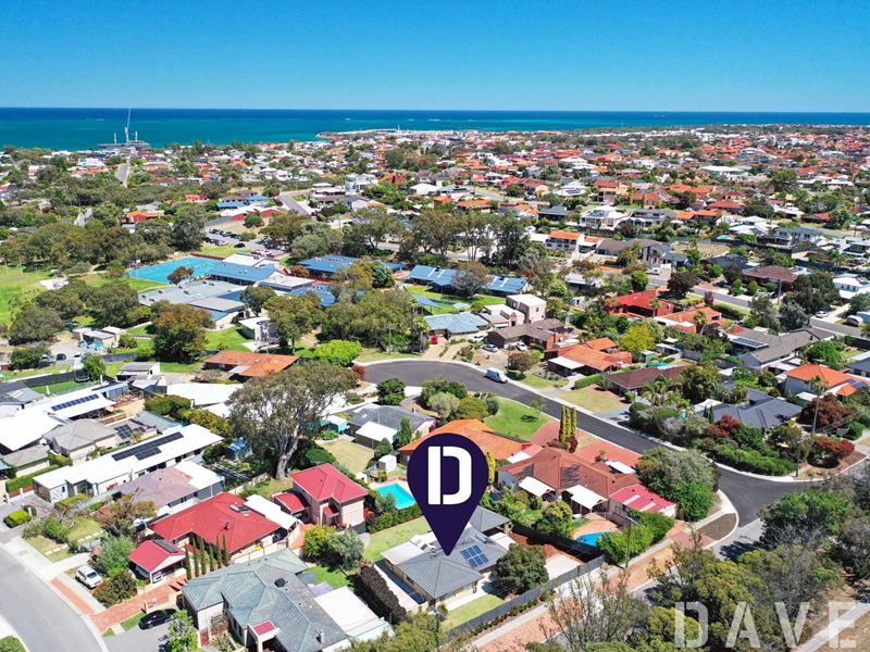 35 Justin Drive, Sorrento WA 6020