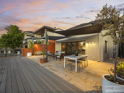 15 Vestia Walk, Stirling WA 6021
