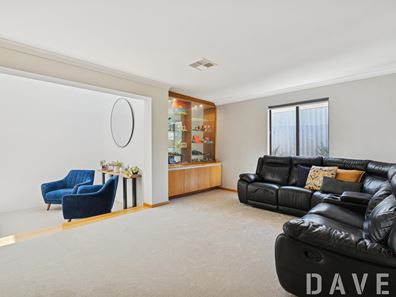31 Ferncroft Way, Kingsley WA 6026