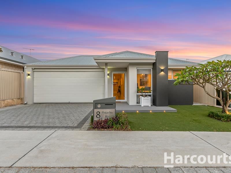 8 Pistachio Way, Eglinton