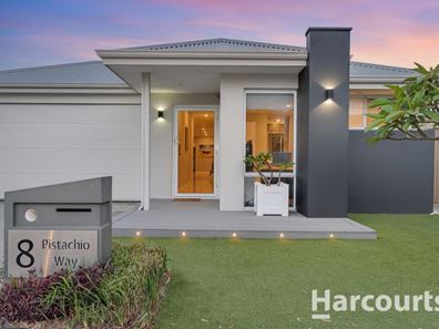 8 Pistachio Way, Eglinton WA 6034