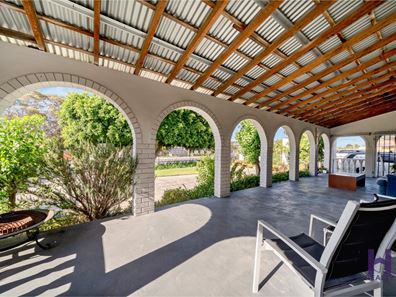 16 Hemsey Street, Balga WA 6061