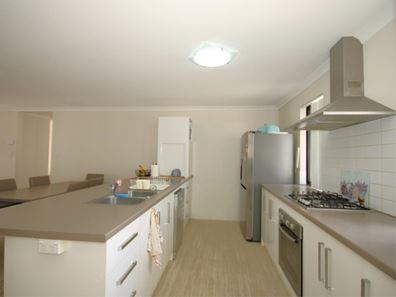3 Lapwing Way, Wandina WA 6530