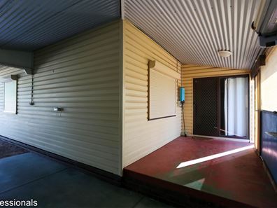 8 Heenan Street, Nulsen WA 6450