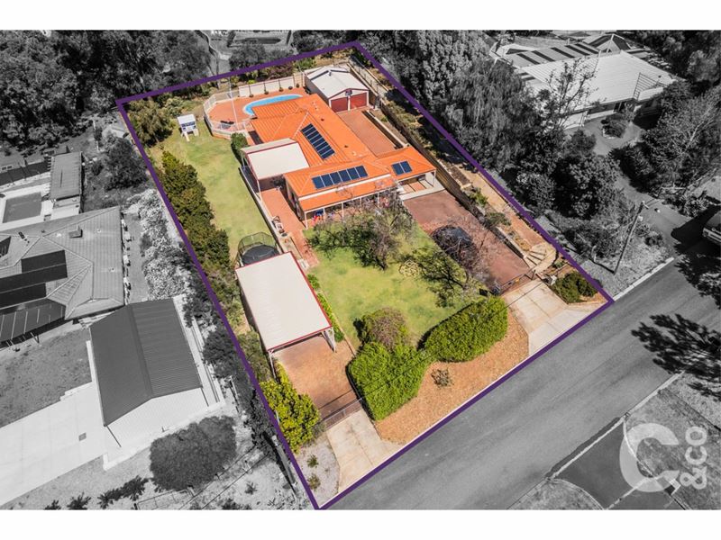 4 Farrier Court, Wellard WA 6170