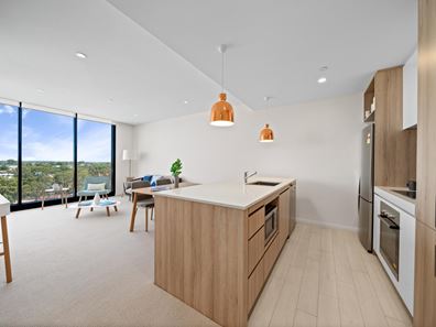 708/8 Tassels Place, Innaloo WA 6018