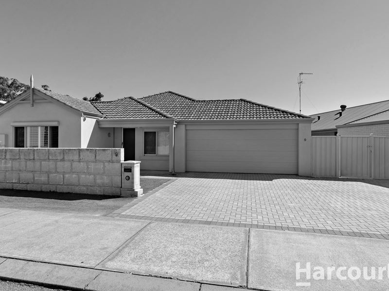 9 Ipswich Parkway, Greenfields
