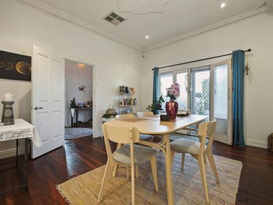 249 George Street, Queens Park WA 6107