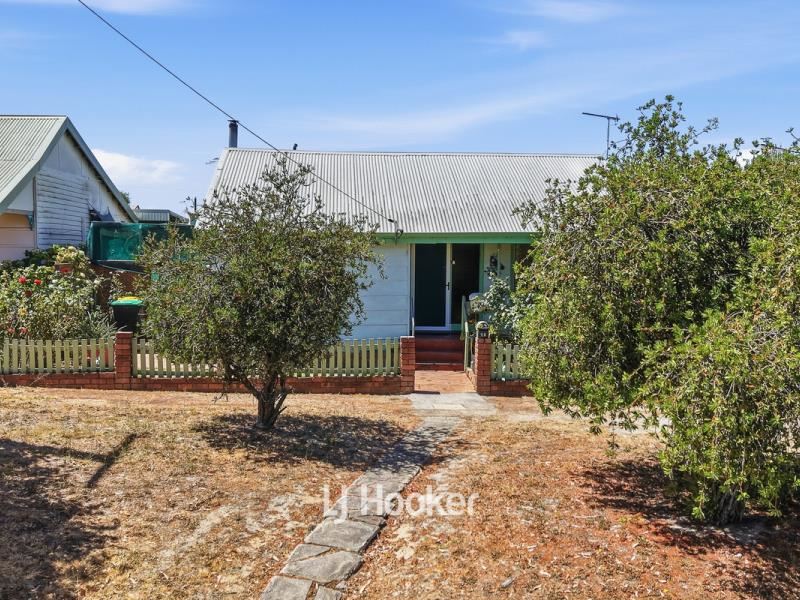 22 Clifton Street, Collie WA 6225