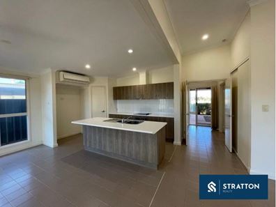48 Brolga Meander, Nickol WA 6714