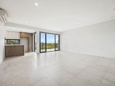 14/1 Davenport Road, Booragoon WA 6154