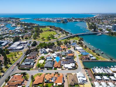 8 San Marco Quays, Halls Head WA 6210