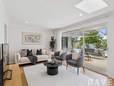 4 Carbridge Way, Duncraig WA 6023