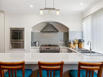 12 Geddes Close, Duncraig WA 6023