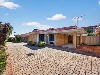 4/67 Stanley Street, Scarborough WA 6019