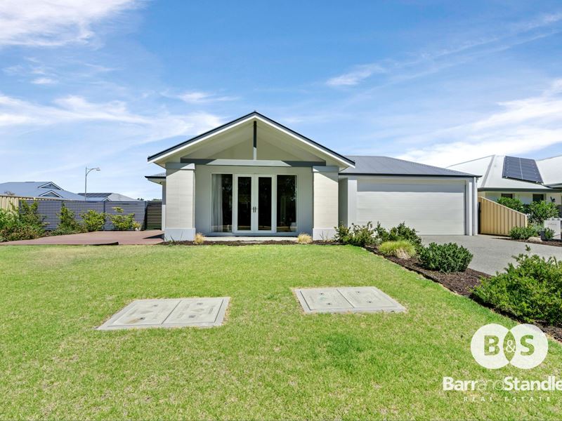 43 Hazelgrove Crescent, Millbridge