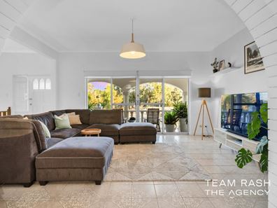 69 Landsdale Road, Darch WA 6065