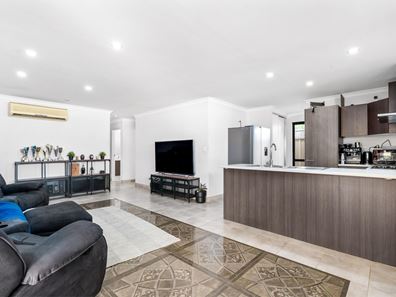 8A Yeaman Court, Koondoola WA 6064