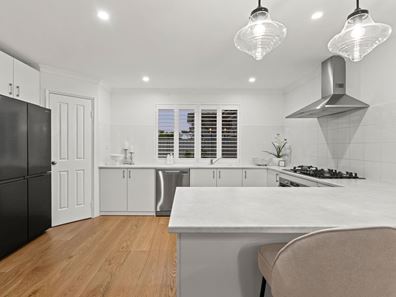 14B Young Street, Melville WA 6156
