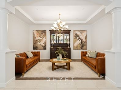 17 Torquay  Pass, Mindarie WA 6030