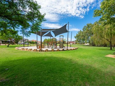 53 Sandringham Promenade, Canning Vale WA 6155