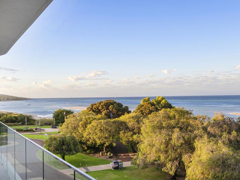 27/28 Geographe Bay Road, Dunsborough WA 6281