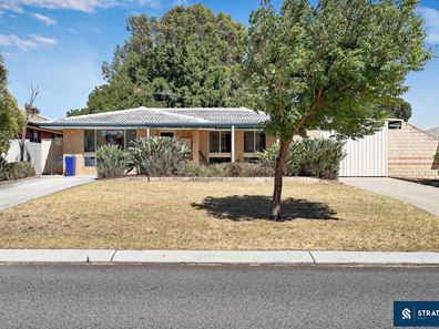 23 Ravenscroft Way, Kelmscott WA 6111