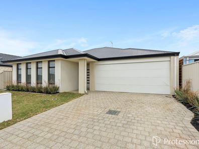 55 Greenpoint Way, Hilbert WA 6112
