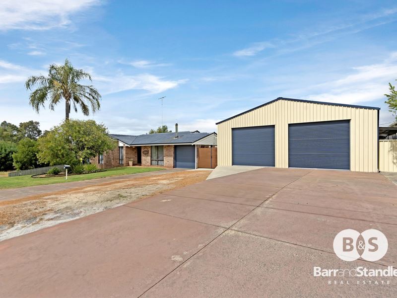 42 Evans Street, Collie
