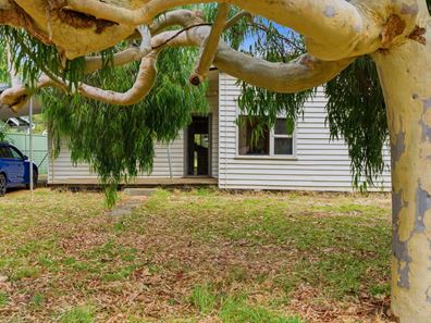 23 Adam Street, Nannup WA 6275