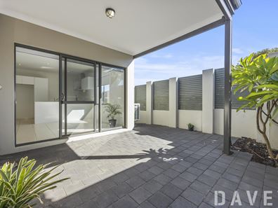 89 Sackville Terrace, Scarborough WA 6019
