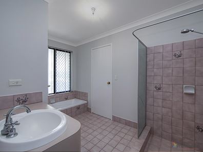 58 Fortescue Loop, Heathridge WA 6027