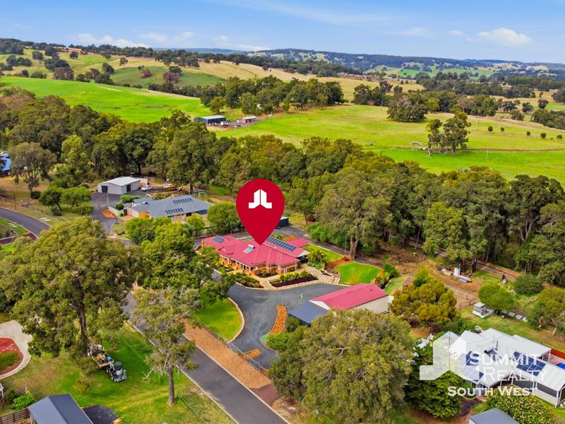10 Livingstone Heights, Roelands WA 6226