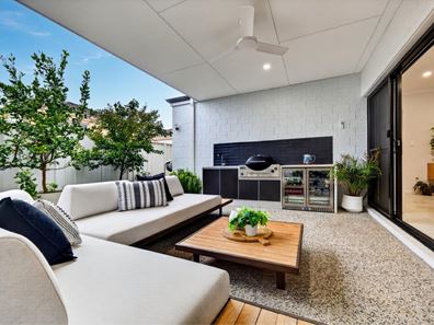 71C Calais Road, Scarborough WA 6019