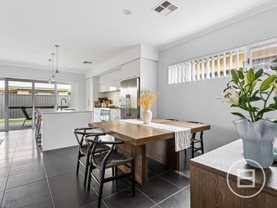 26 Pitsford Chase, Aveley WA 6069