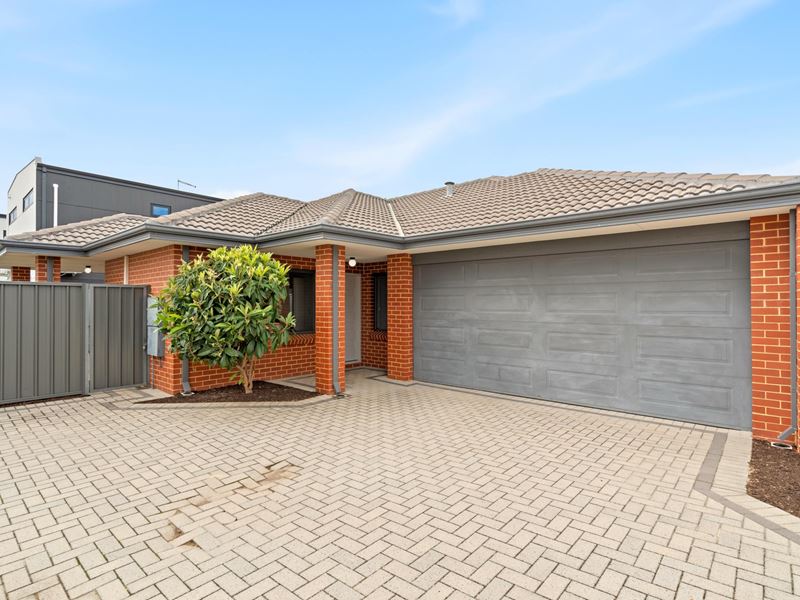 15A Kelly Street, Cloverdale WA 6105