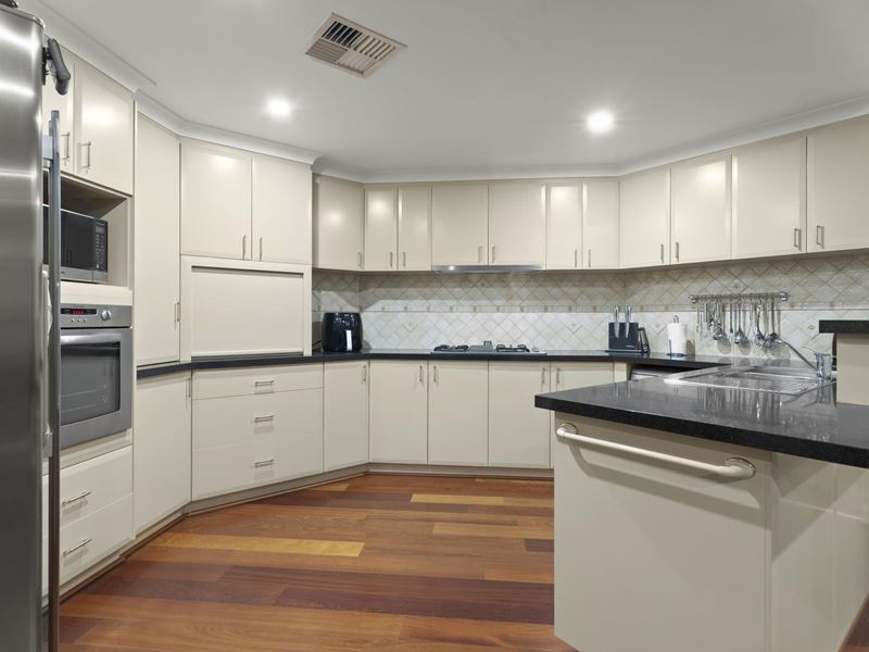 88 Beenyup Road, Atwell WA 6164