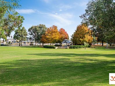 34 Halpin Circle, Ellenbrook WA 6069