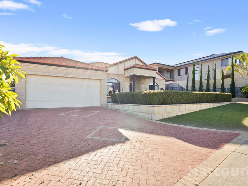 32 Princeton Drive, Wannanup