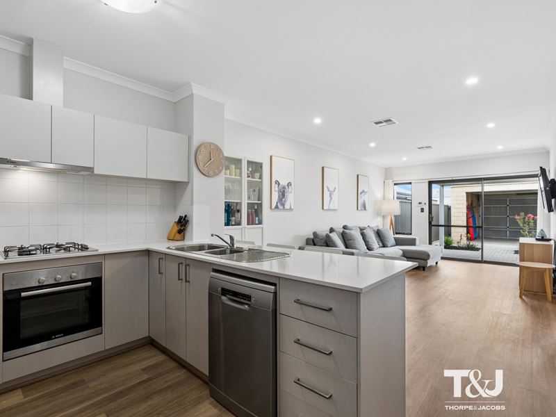 113 Broadway Boulevard, Piara Waters WA 6112