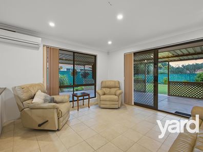 8 La Rochelle Ramble, Port Kennedy WA 6172