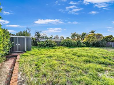 10 Beete Place, Beechboro WA 6063